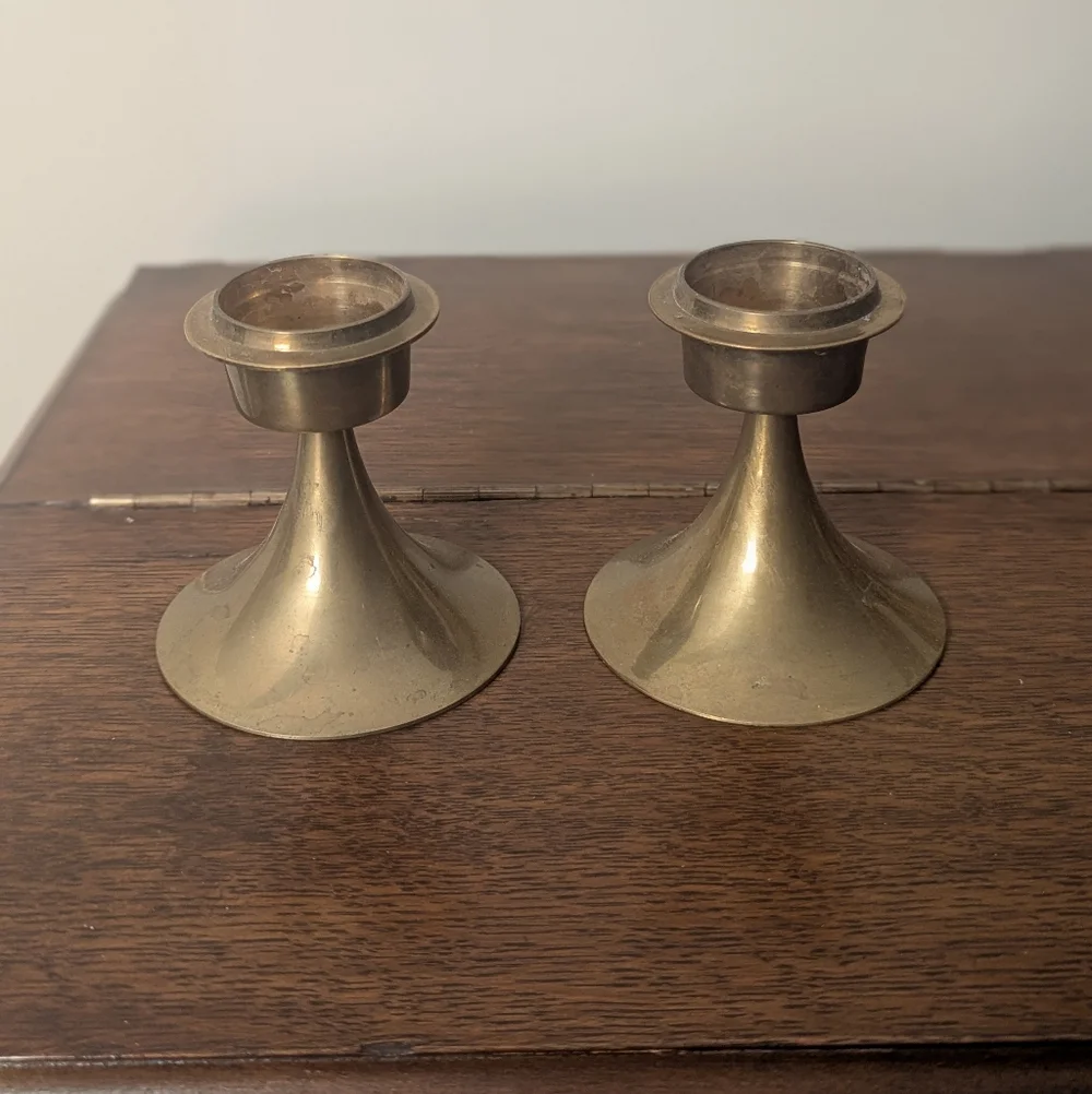 Brass Fleur-de-Lis Tea Light Lanterns - Made in India Patina